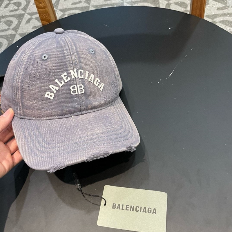 BALENCIAGA